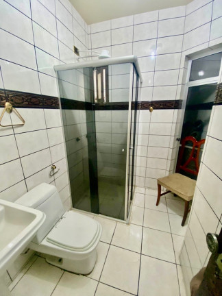 Imagem Sobrado com 5 Quartos à Venda, 420 m² em Bacacheri - Curitiba Imagem Sobrado com 5 Quartos à Venda, 420 m² em Bacacheri - Curitiba