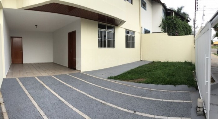 Imagem Sobrado com 3 Quartos à Venda, 210 m² em Parque Amazônia - Goiânia Imagem Sobrado com 3 Quartos à Venda, 210 m² em Parque Amazônia - Goiânia