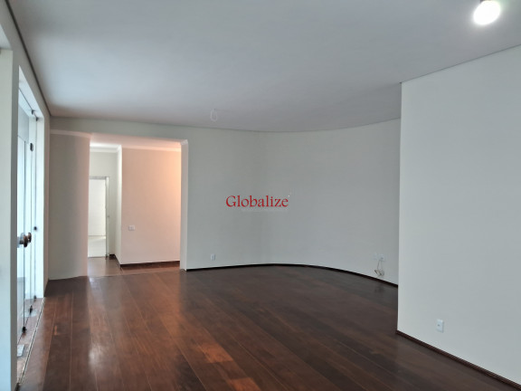 Imagem Casa com 3 Quartos à Venda, 212 m² em Embaré - Santos Imagem Casa com 3 Quartos à Venda, 212 m² em Embaré - Santos