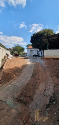 Imagem Casa com 4 Quartos à Venda, 527 m² em São João Batista (venda Nova) - Belo Horizonte Imagem Casa com 4 Quartos à Venda, 527 m² em São João Batista (venda Nova) - Belo Horizonte