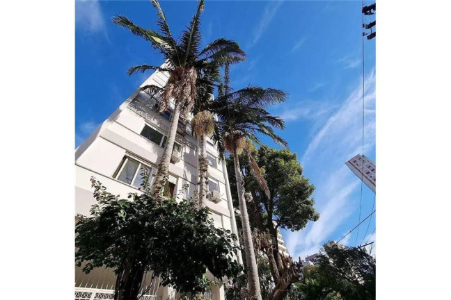 Imagem Imóvel com 3 Quartos à Venda,  em Moinhos De Vento - Porto Alegre
