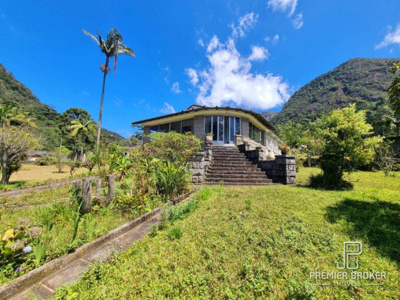 Casa com 4 Quartos à Venda, 354 m² em Granja Guarani - Teresópolis