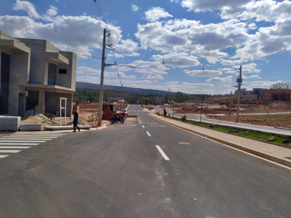 Imagem Imóvel à Venda, 250 m² em Residencial Vale Da Serra - Caldas Novas Imagem Imóvel à Venda, 250 m² em Residencial Vale Da Serra - Caldas Novas