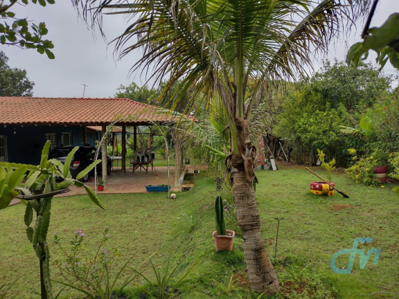 Imagem Imóvel com 2 Quartos à Venda, 2.260 m² em Parque Das Varinhas - Mogi Das Cruzes