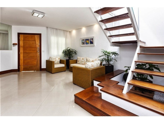 Imagem Sobrado com 3 Quartos à Venda, 160 m² em Mooca - São Paulo Imagem Sobrado com 3 Quartos à Venda, 160 m² em Mooca - São Paulo