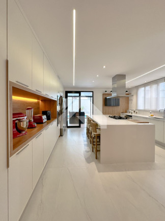 Imagem Casa de Condomínio com 5 Quartos à Venda, 548 m² em Alphaville - Barueri Imagem Casa de Condomínio com 5 Quartos à Venda, 548 m² em Alphaville - Barueri