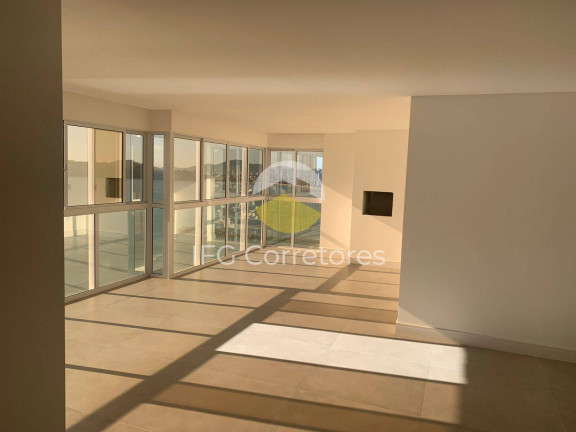 Imagem Apartamento com 3 Quartos à Venda, 140 m² em Centro - Balneário Piçarras Imagem Apartamento com 3 Quartos à Venda, 140 m² em Centro - Balneário Piçarras
