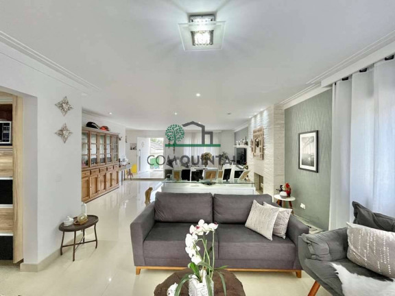 Imagem Casa com 4 Quartos à Venda, 360 m² em Fazendinha - Carapicuíba Imagem Casa com 4 Quartos à Venda, 360 m² em Fazendinha - Carapicuíba