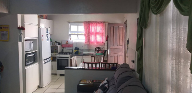 Imagem Casa com 3 Quartos à Venda, 70 m² em Balneário Perequê - Porto Belo Imagem Casa com 3 Quartos à Venda, 70 m² em Balneário Perequê - Porto Belo