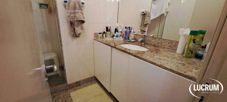 Imagem Apartamento com 2 Quartos à Venda, 100 m² em Copacabana - Rio De Janeiro Imagem Apartamento com 2 Quartos à Venda, 100 m² em Copacabana - Rio De Janeiro