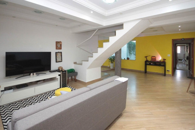 Foto do imóvel Sobrado com 3 Quartos à Venda, 270 m² em Cambuci - São Paulo