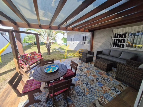 Imagem Casa com 5 Quartos à Venda, 264 m² em Atlantida - Xangri-la Imagem Casa com 5 Quartos à Venda, 264 m² em Atlantida - Xangri-la