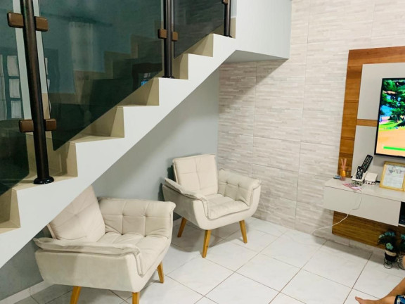 Imagem Sobrado com 3 Quartos à Venda, 219 m² em Vila Assunção - Praia Grande
