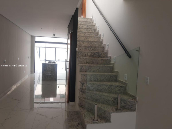Imagem Casa com 3 Quartos à Venda, 180 m² em Vila Carrão - São Paulo