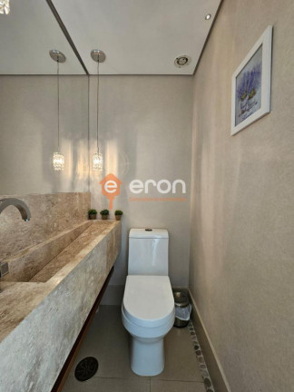 Imagem Apartamento com 3 Quartos à Venda, 130 m²