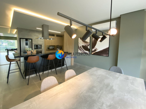 Imagem Apartamento com 2 Quartos à Venda, 63 m² em Centro - Criciúma