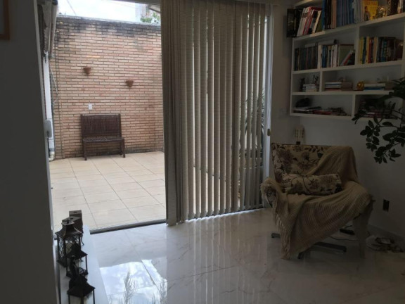 Imagem Casa de Condomínio com 4 Quartos à Venda, 140 m² em Taboão - São Bernardo Do Campo Imagem Casa de Condomínio com 4 Quartos à Venda, 140 m² em Taboão - São Bernardo Do Campo