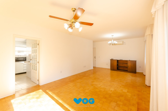 Imagem Imóvel com 3 Quartos à Venda, 118 m² em Petrópolis - Porto Alegre