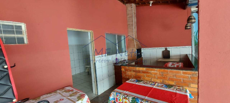 Imagem Casa com 1 Quarto à Venda, 250 m² em Jardim Veneza - Pirassununga Imagem Casa com 1 Quarto à Venda, 250 m² em Jardim Veneza - Pirassununga
