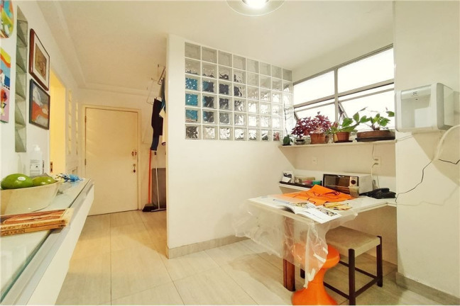 Imagem Apartamento com 3 Quartos à Venda, 172 m² em Itaim Bibi - São Paulo Imagem Apartamento com 3 Quartos à Venda, 172 m² em Itaim Bibi - São Paulo