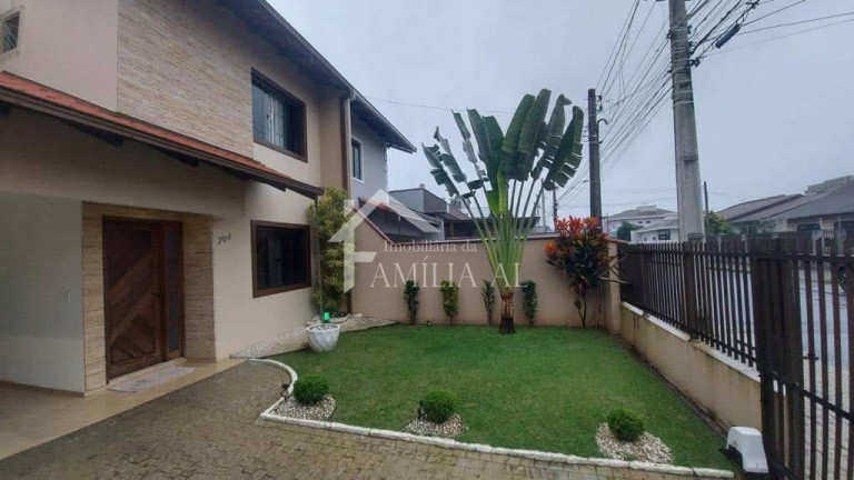 Imagem Casa com 4 Quartos à Venda, 114 m² em Comasa - Joinville Imagem Casa com 4 Quartos à Venda, 114 m² em Comasa - Joinville