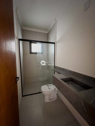 Imagem Casa com 3 Quartos à Venda, 94 m² Imagem Casa com 3 Quartos à Venda, 94 m²