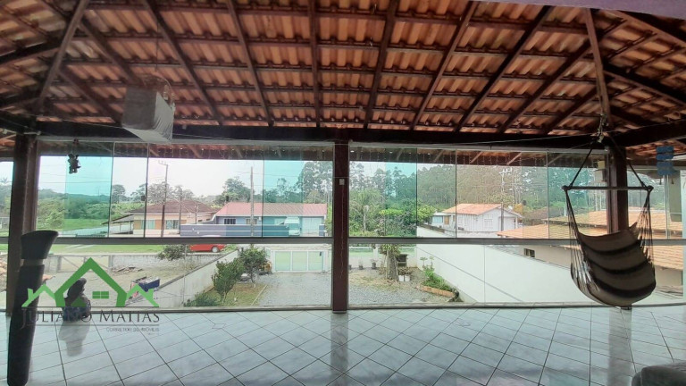Imagem Casa com 4 Quartos à Venda, 190 m² em Costeira - Balneário Barra Do Sul Imagem Casa com 4 Quartos à Venda, 190 m² em Costeira - Balneário Barra Do Sul