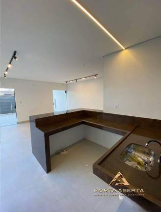 Imagem Casa com 3 Quartos à Venda, 200 m² em Bom Retiro - Ipatinga