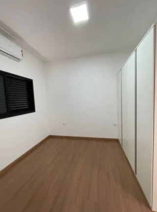Imagem Casa com 3 Quartos à Venda, 228 m² em Taubaté Imagem Casa com 3 Quartos à Venda, 228 m² em Taubaté