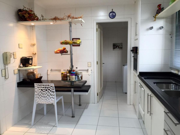Imagem Apartamento com 3 Quartos à Venda, 149 m² em Centro - Curitiba Imagem Apartamento com 3 Quartos à Venda, 149 m² em Centro - Curitiba