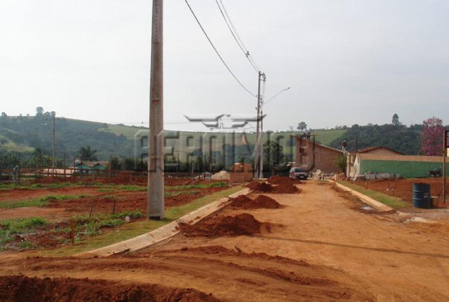 Imagem Terreno à Venda, 304 m² em Campo Novo - Bragança Paulista Imagem Terreno à Venda, 304 m² em Campo Novo - Bragança Paulista