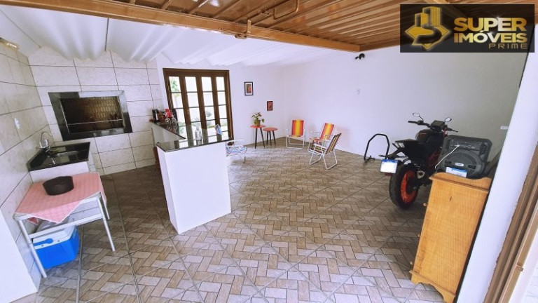 Imagem Casa com 3 Quartos à Venda, 360 m² em Centro - Pelotas
