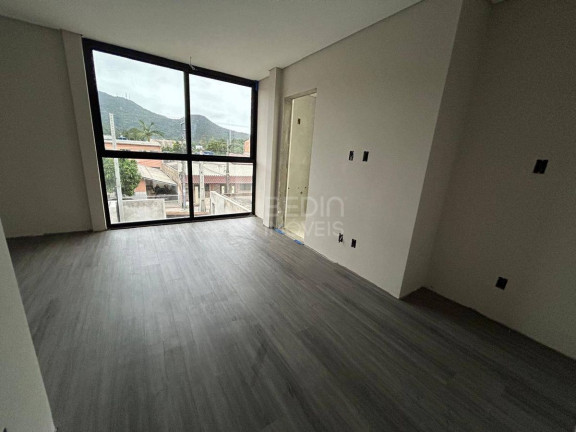 Imagem Sobrado com 3 Quartos à Venda, 240 m² em Barra - Balneário Camboriú Imagem Sobrado com 3 Quartos à Venda, 240 m² em Barra - Balneário Camboriú