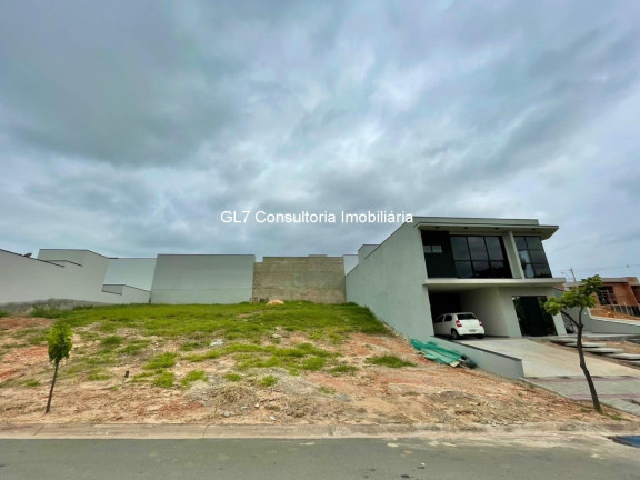 Terreno à Venda, 300 m² em Residencial Laguna - Indaiatuba