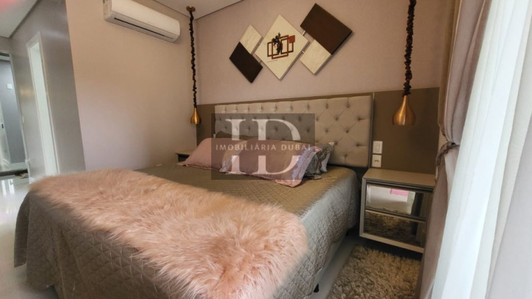 Imagem Apartamento com 3 Quartos à Venda, 139 m² em Centro - Balneário Camboriú Imagem Apartamento com 3 Quartos à Venda, 139 m² em Centro - Balneário Camboriú