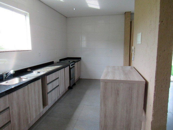 Imagem Casa com 4 Quartos à Venda, 200 m² em Florianópolis Imagem Casa com 4 Quartos à Venda, 200 m² em Florianópolis