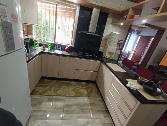 Imagem Imóvel com 2 Quartos à Venda, 110 m² em Araçatuba - Imbituba Imagem Imóvel com 2 Quartos à Venda, 110 m² em Araçatuba - Imbituba