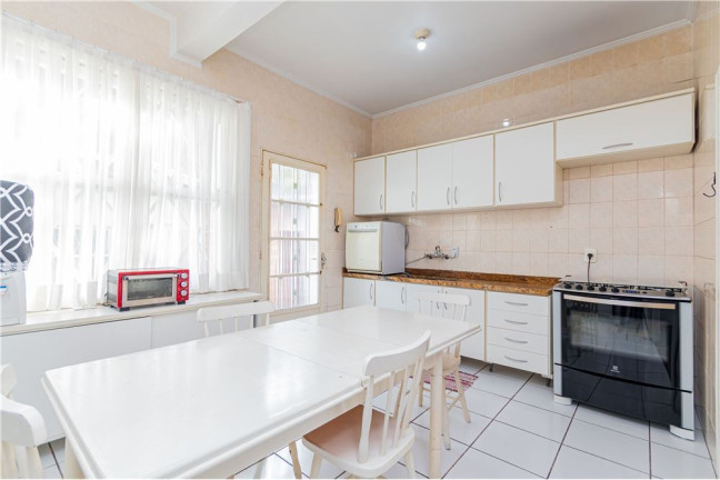 Imagem Casa com 4 Quartos à Venda, 360 m² em Menino Deus - Porto Alegre Imagem Casa com 4 Quartos à Venda, 360 m² em Menino Deus - Porto Alegre