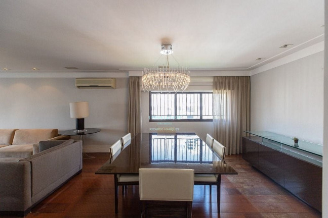 Imagem Apartamento com 3 Quartos à Venda, 230 m² em Moema - São Paulo