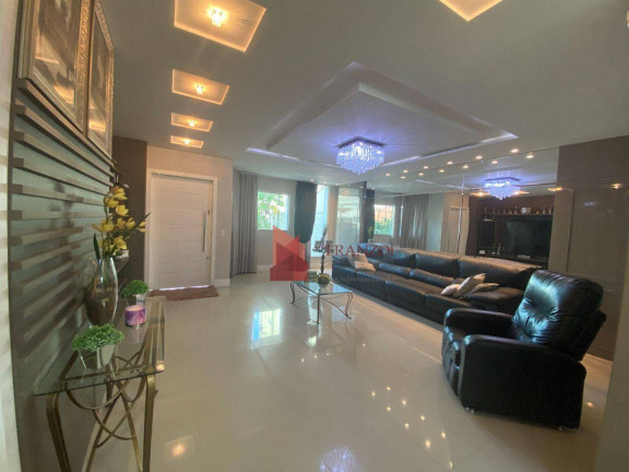 Imagem Sobrado com 3 Quartos à Venda, 350 m² em Ressacada - Itajaí Imagem Sobrado com 3 Quartos à Venda, 350 m² em Ressacada - Itajaí