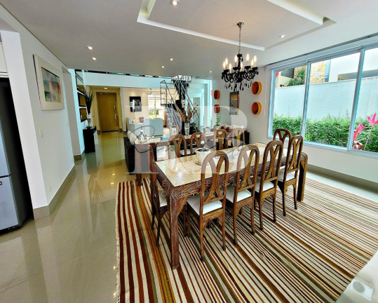 Imagem Imóvel com 6 Quartos à Venda, em Riviera - Bertioga Imagem Imóvel com 6 Quartos à Venda, em Riviera - Bertioga