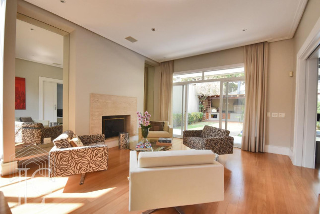 Imagem Casa com 4 Quartos à Venda, 546 m² em Morumbi - São Paulo Imagem Casa com 4 Quartos à Venda, 546 m² em Morumbi - São Paulo