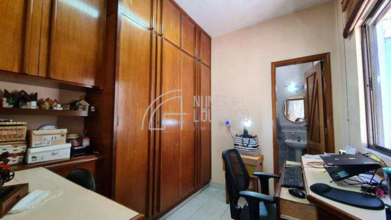Imagem Casa com 4 Quartos à Venda, 337 m² em Embaré - Santos Imagem Casa com 4 Quartos à Venda, 337 m² em Embaré - Santos