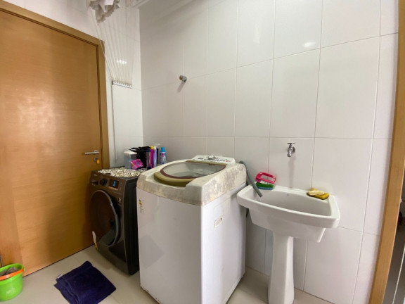 Imagem Imóvel com 2 Quartos à Venda, 129 m² em Embaré - Santos Imagem Imóvel com 2 Quartos à Venda, 129 m² em Embaré - Santos