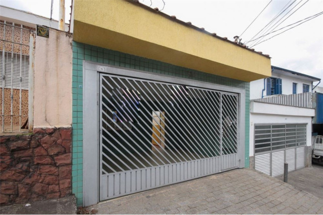 Casa com 4 Quartos à Venda,  em Cambuci - São Paulo