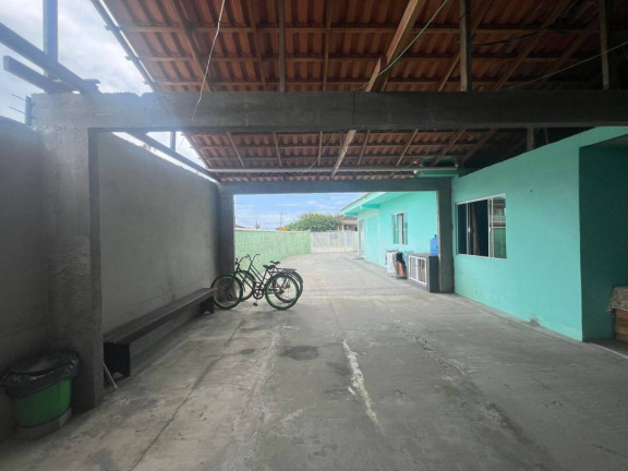 Imagem Casa com 5 Quartos à Venda, 170 m² em Centro - Balneário Barra Do Sul Imagem Casa com 5 Quartos à Venda, 170 m² em Centro - Balneário Barra Do Sul