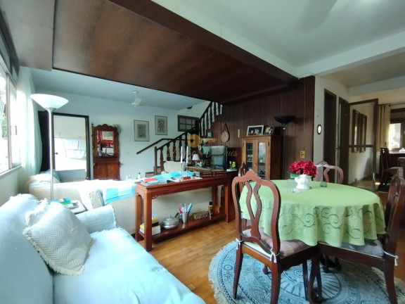Imagem Casa com 4 Quartos à Venda, 173 m² em Alto - Teresópolis Imagem Casa com 4 Quartos à Venda, 173 m² em Alto - Teresópolis