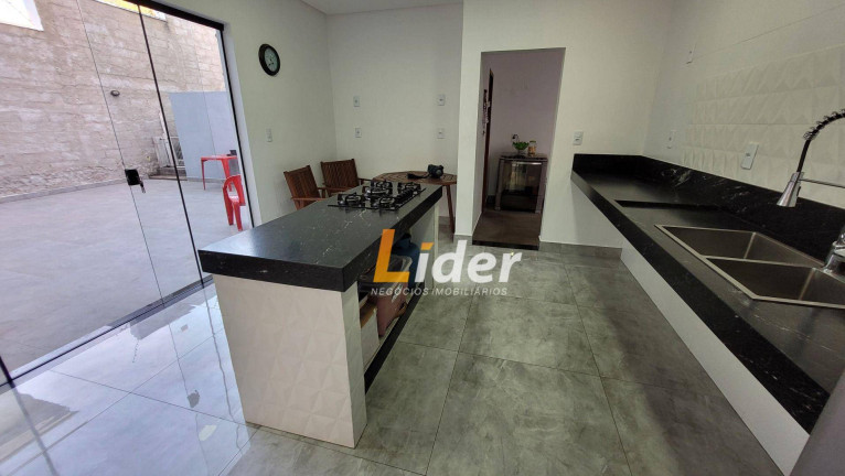 Imagem Casa com 4 Quartos à Venda, 300 m² em Nova Gramado - Juiz De Fora