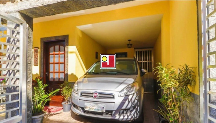 Imagem Casa com 4 Quartos à Venda, 200 m² em Pechincha - Rio De Janeiro Imagem Casa com 4 Quartos à Venda, 200 m² em Pechincha - Rio De Janeiro