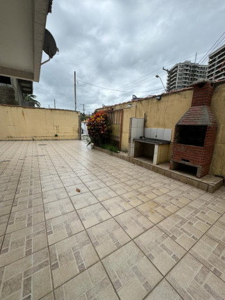Imagem Casa com 2 Quartos à Venda, 253 m² em Mirim - Praia Grande Imagem Casa com 2 Quartos à Venda, 253 m² em Mirim - Praia Grande